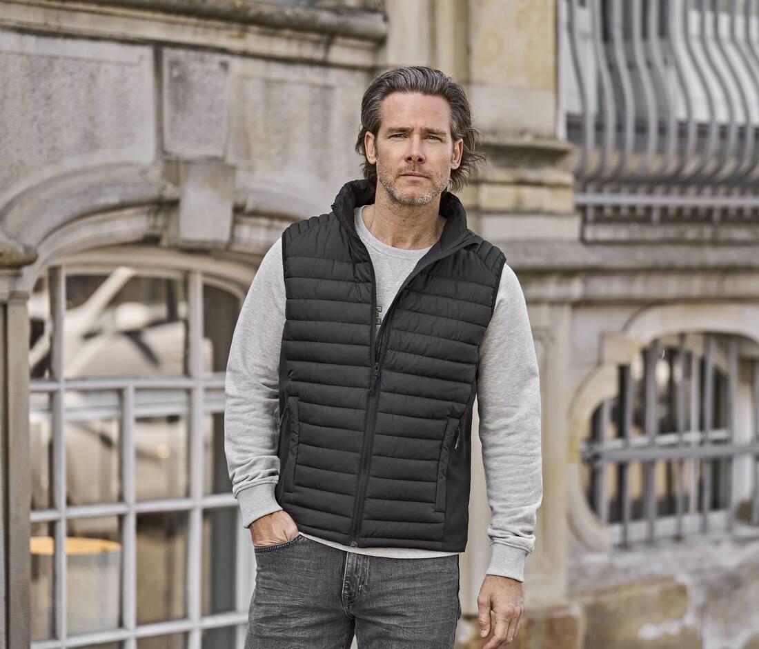 Geborduurde Bodywarmer 5x